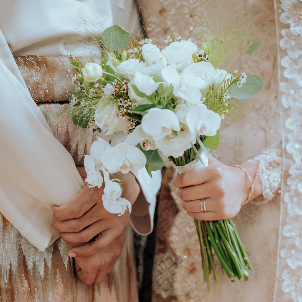 Wedding & Romance